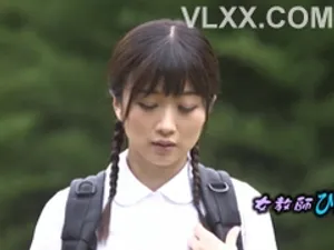 Tân binh s1 mới nổi, 20 tuổi chân dài miên man