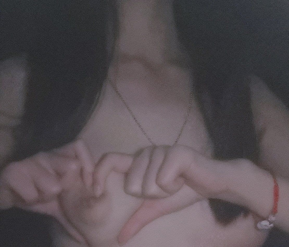 MD-0061 Một người phụ nữ đã kết hôn lãng mạn và một cô gái trẻ mặc chiếc váy màu mơ đỏ và bản chất thực sự khiếm nhã mà không hề bị lộ ra ngoài.