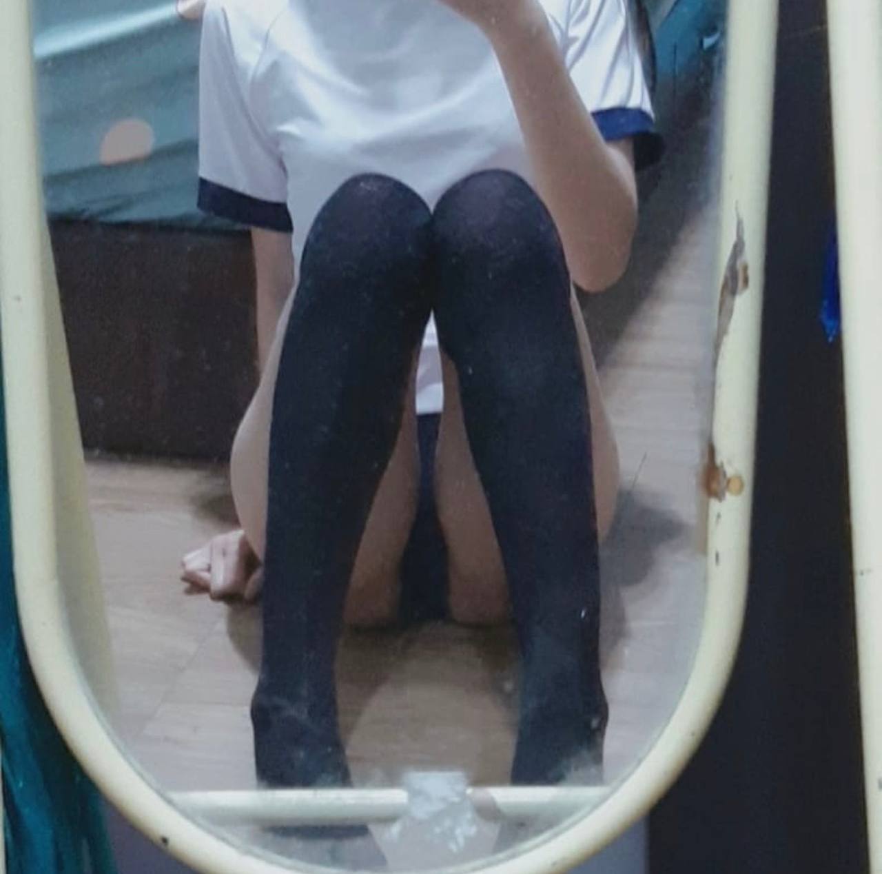 Chị gái 10 ngày bán thân cho yakuza để cứu lấy đứa em trai ăn chơi vỡ nợ